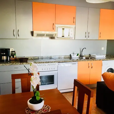 Surfing, Sun And Fun Apartament