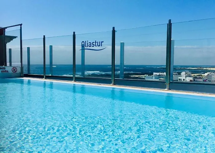 Apartment Surfing, Sun And Fun